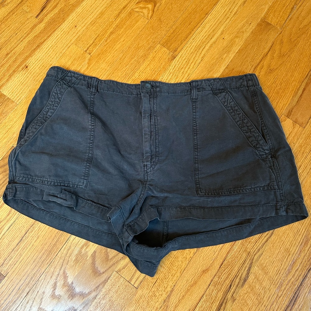 AMERICAN EAGLE Size XXL Canvas 4 pocket shorts (BLACK AND BROWN)